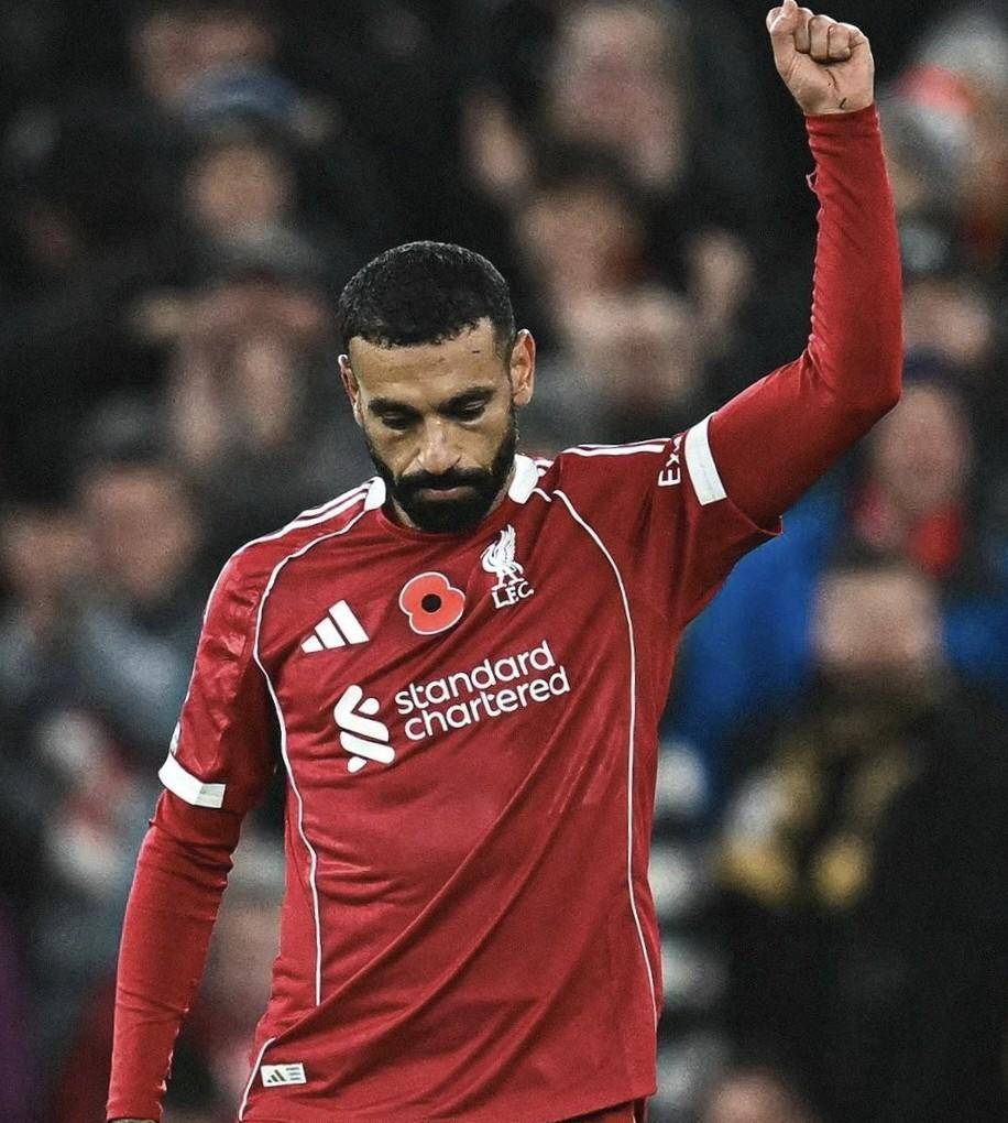 利物浦迎足总杯关键赛，赛后防线松动，更衣室稳定，轮换策略成焦点的简单介绍