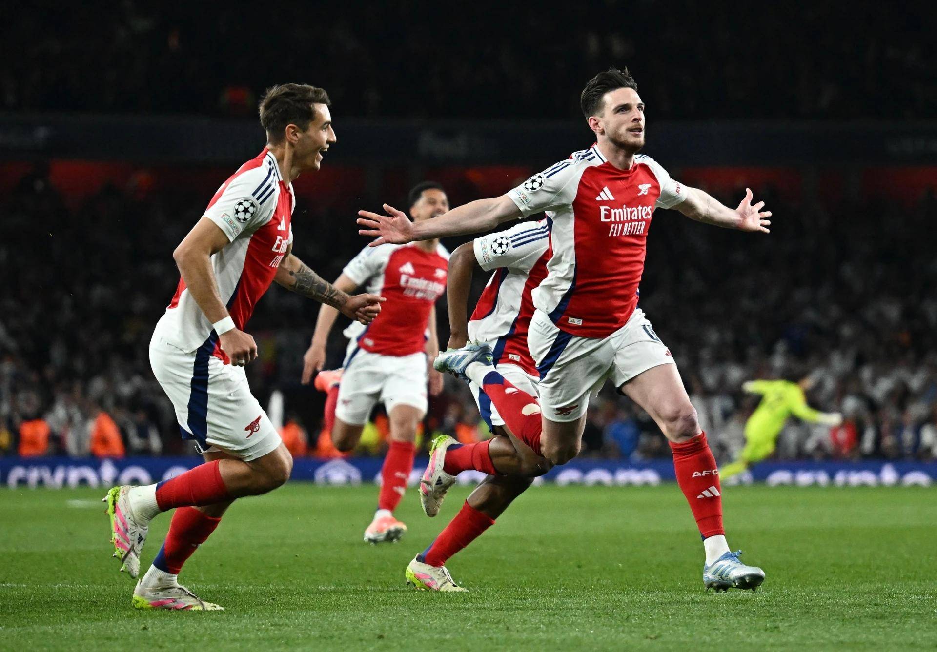 开云APP官方下载勒沃库森迎欧冠关键赛，转会期扳平良机，底气十足，阵容厚度经受考验的简单介绍