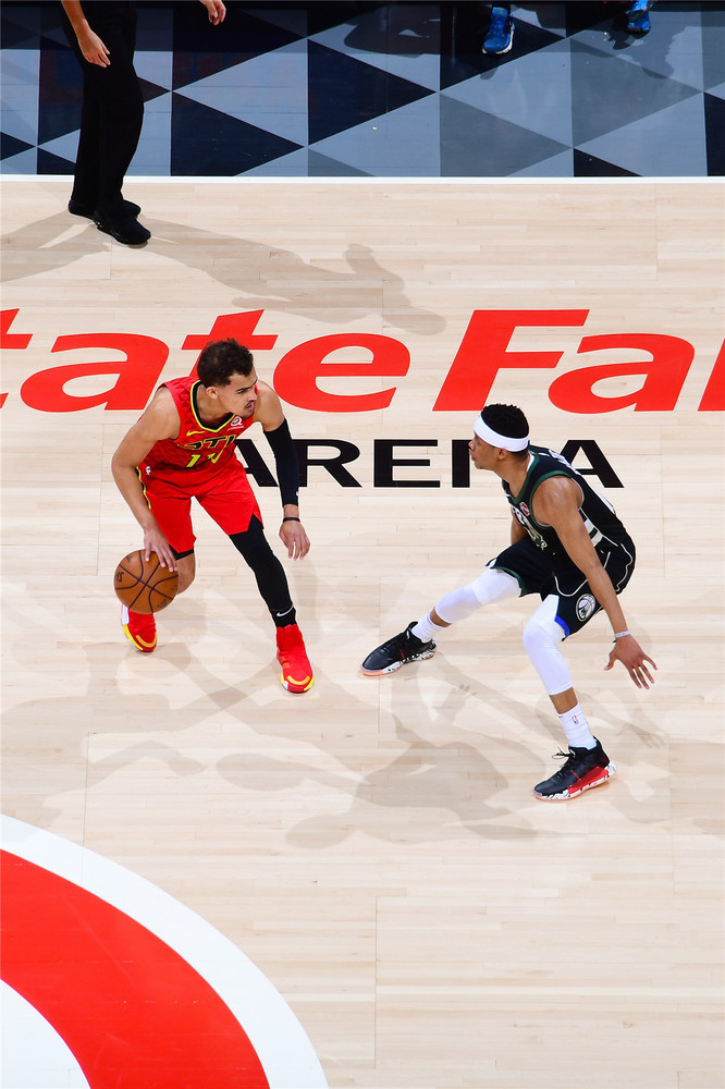 开云体育清晨密尔沃基雄鹿绝杀压哨：英超节点到来；球迷炸锅；医务组通报恢复的简单介绍